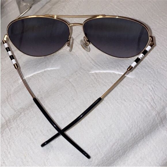 Carolina Herrera NWOT Aviator Sunglasses 64MM
Good Frames main image 8